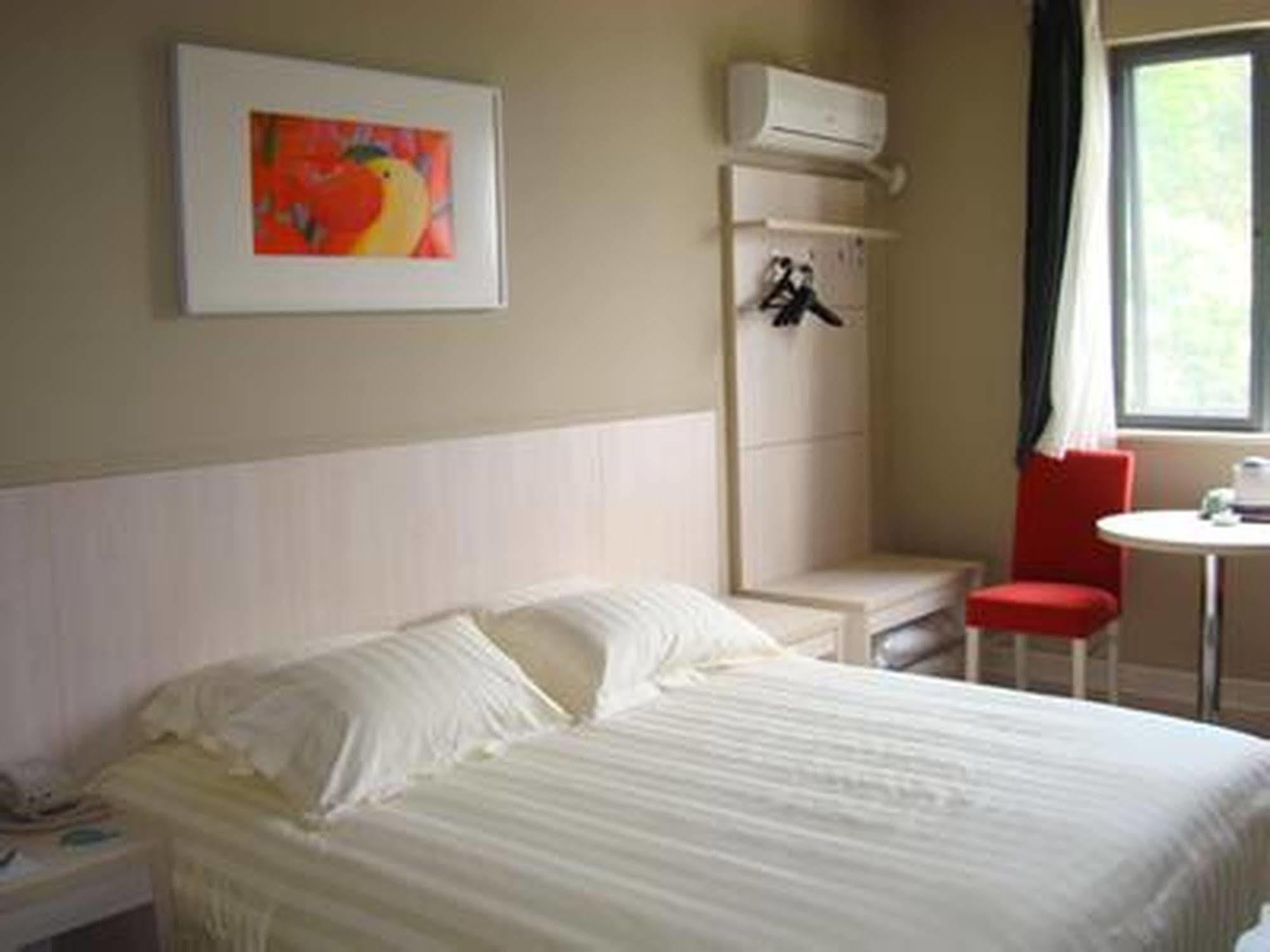 Jj Inns - Shanghai Hongmei South Road ภายนอก รูปภาพ